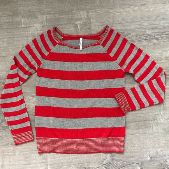 NWOT Aeropostale Grey and Red Striped Sweater Size XL - Picture 1 of 9